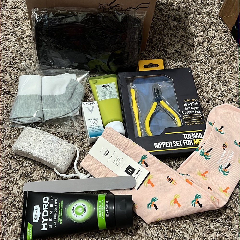NWT Mens gift box